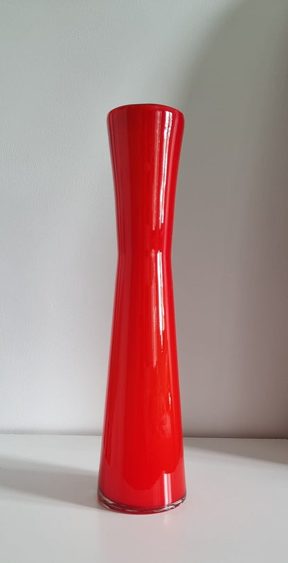 Retro Tall Cased Art Glass Vase In Red