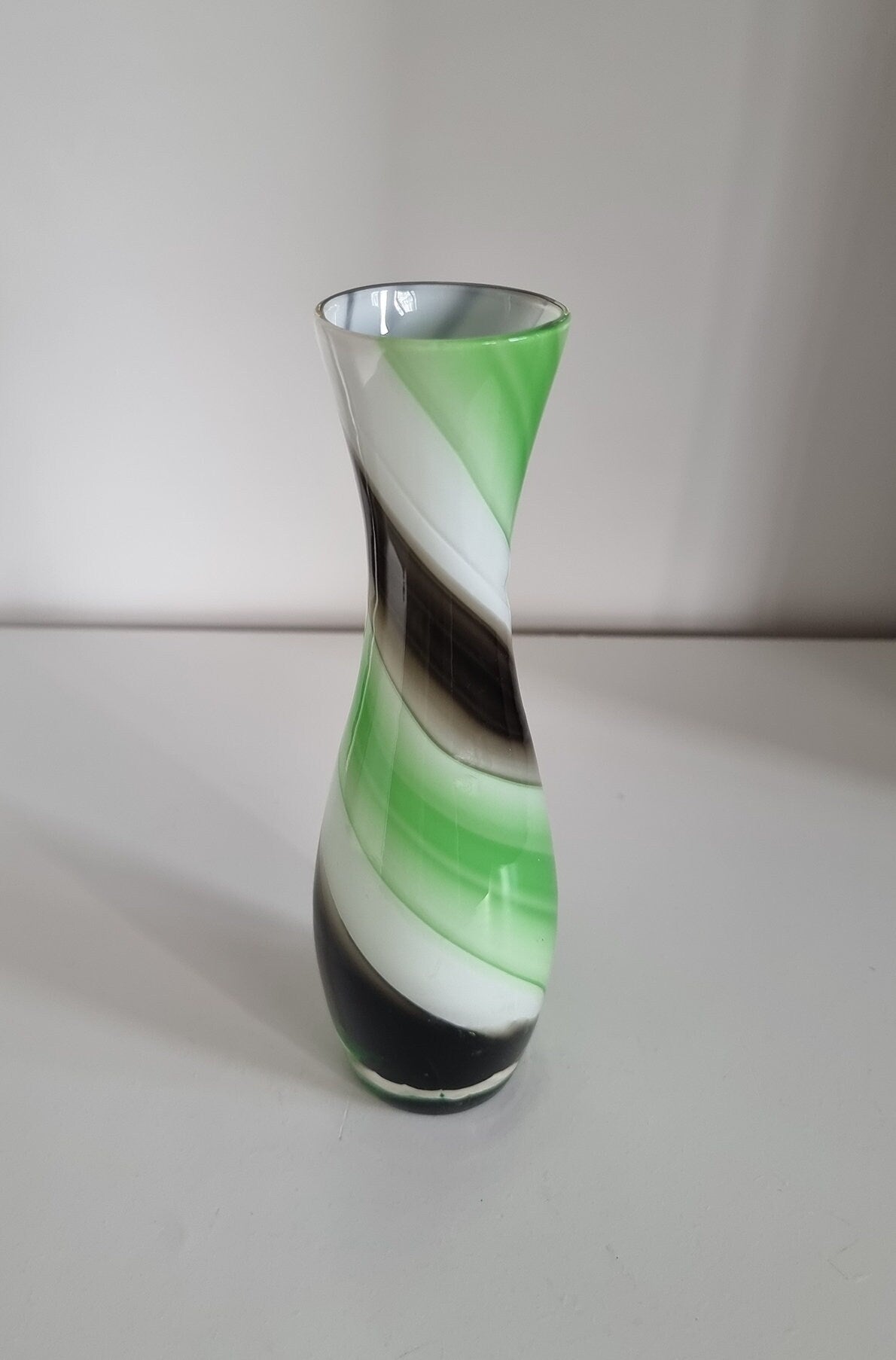 Vintage Japanese White/Green/Brown Swirl Design Glass Vase