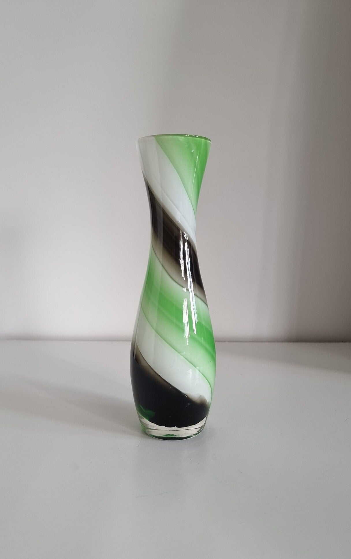 Vintage Japanese White/Green/Brown Swirl Design Glass Vase