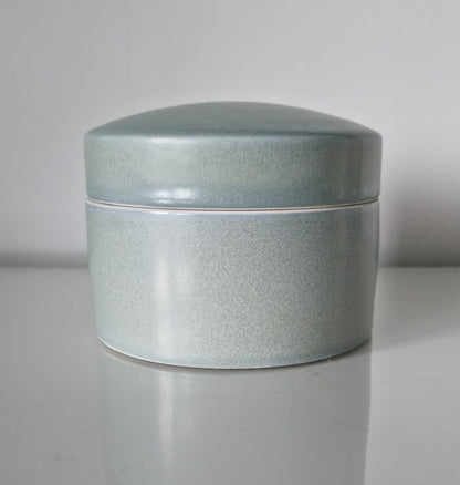 Lovely Retro Ceramic Storage Jar/Trinket Box With Lid