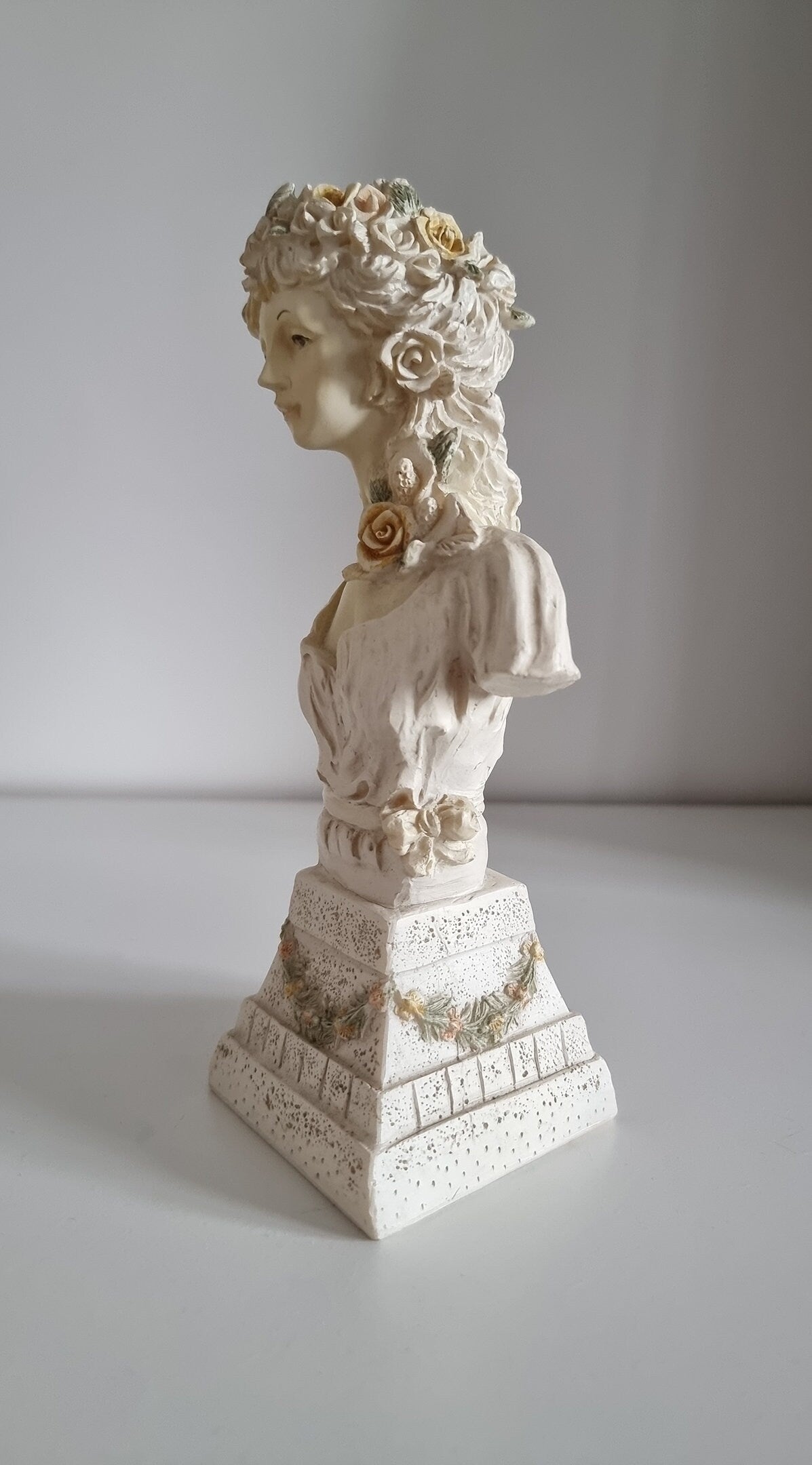 Vintage Young Girl Bust Figurine Statue
