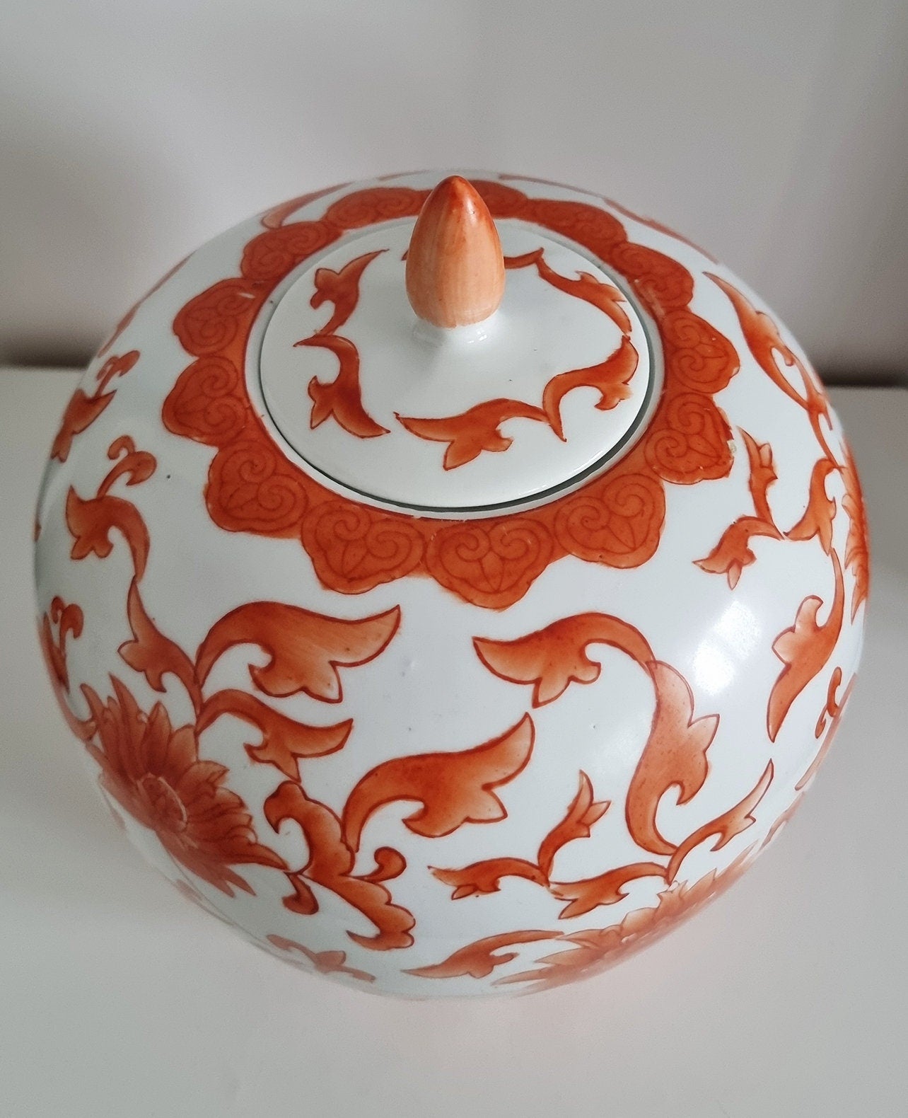 Large Vintage Chinese Orange Floral Ginger Jar/Lidded Vase