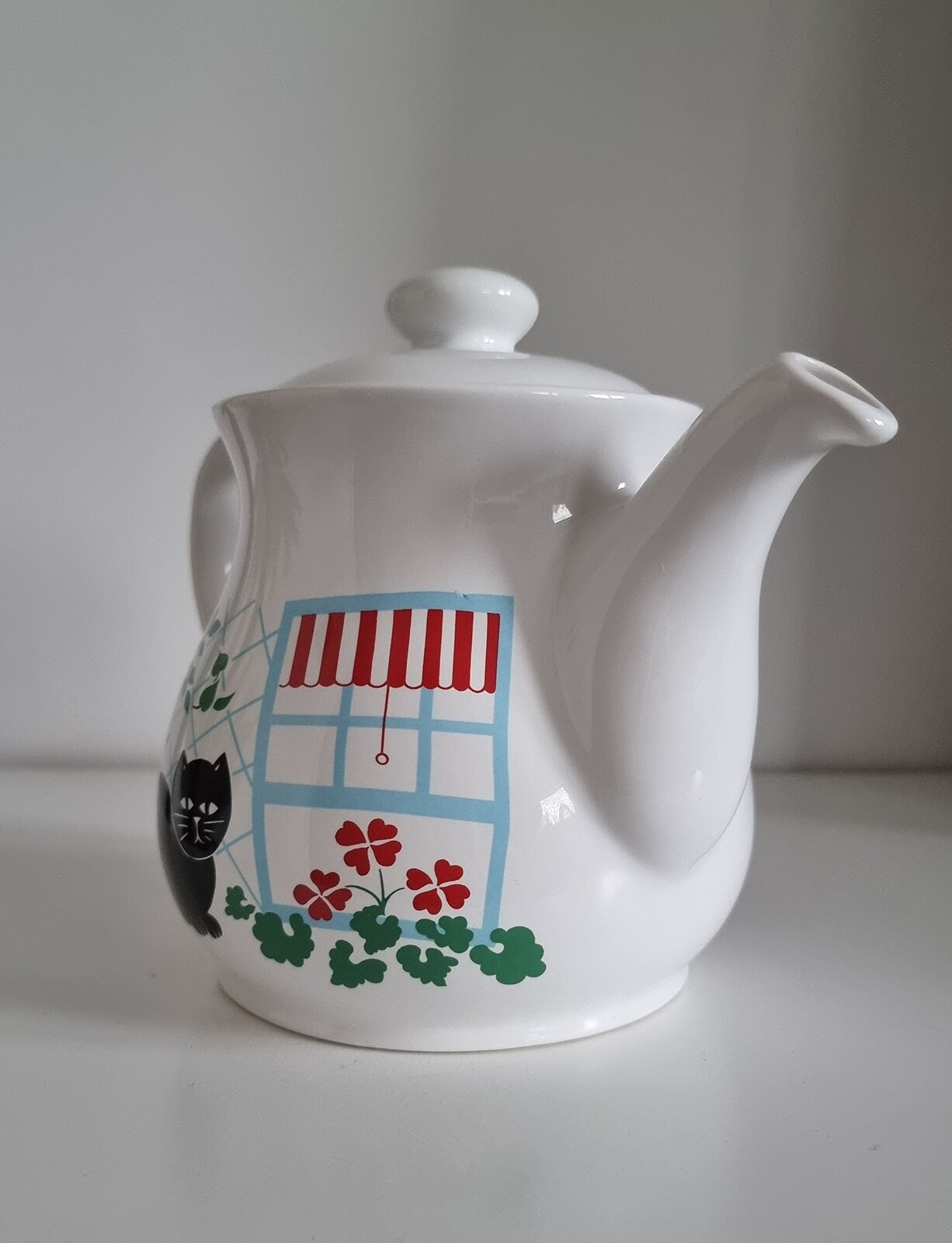 Retro Vintage Black Cat Teapot By Sadler