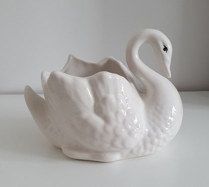 Beautiful Vintage Ceramic Swan Planter