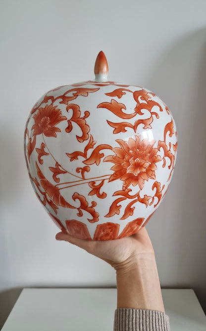 Large Vintage Chinese Orange Floral Ginger Jar/Lidded Vase